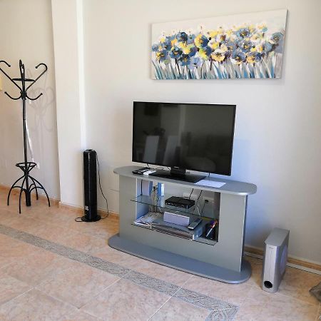 טורבייחה Nice Apartment In Quiet Area Aguas Nuevas מראה חיצוני תמונה